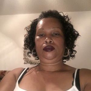 Meet your Posher, Leanette